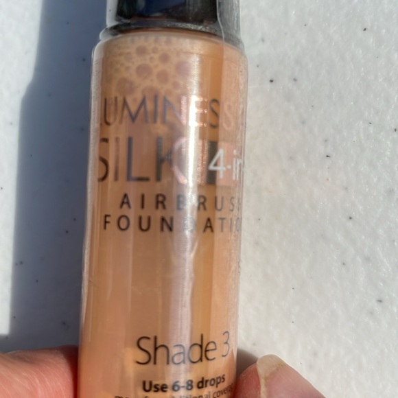 Luminess Air Airbrush Makeup 4-in-1 Advanced Starter Kit - Picture 15 of 16